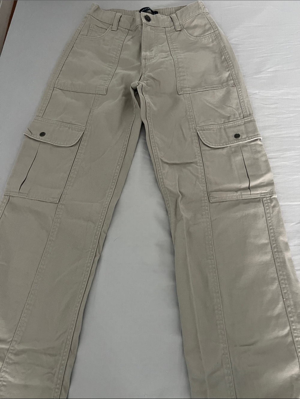 Aeropostale Cargo Pants